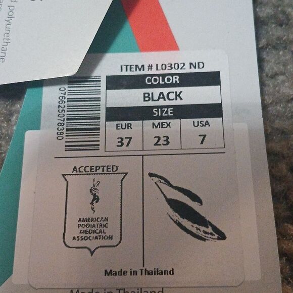 Aerothotic black sandals  Sz 7  NIB - Picture 8 of 10